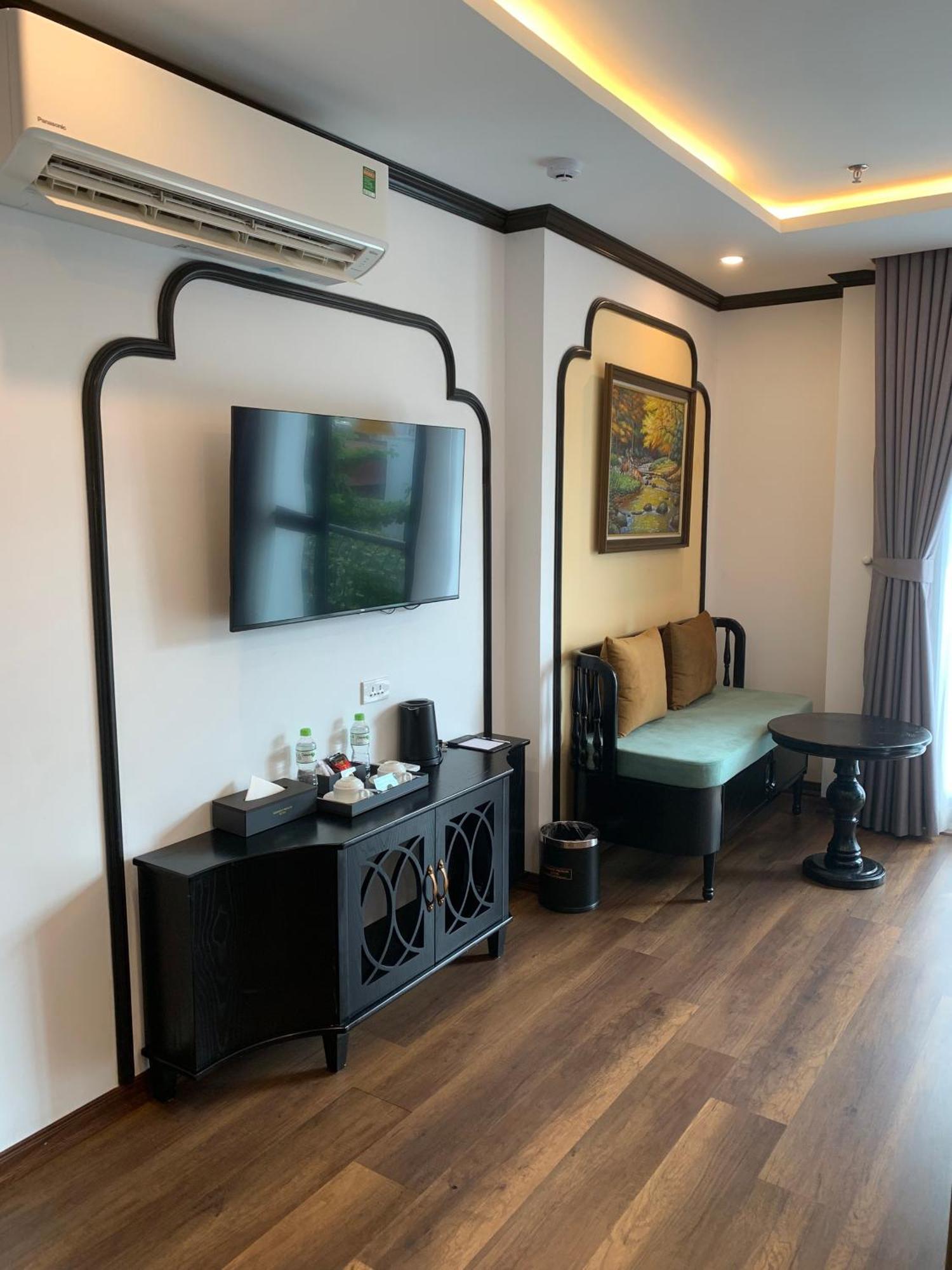 Aquarius Premium Hotel 하노이 외부 사진