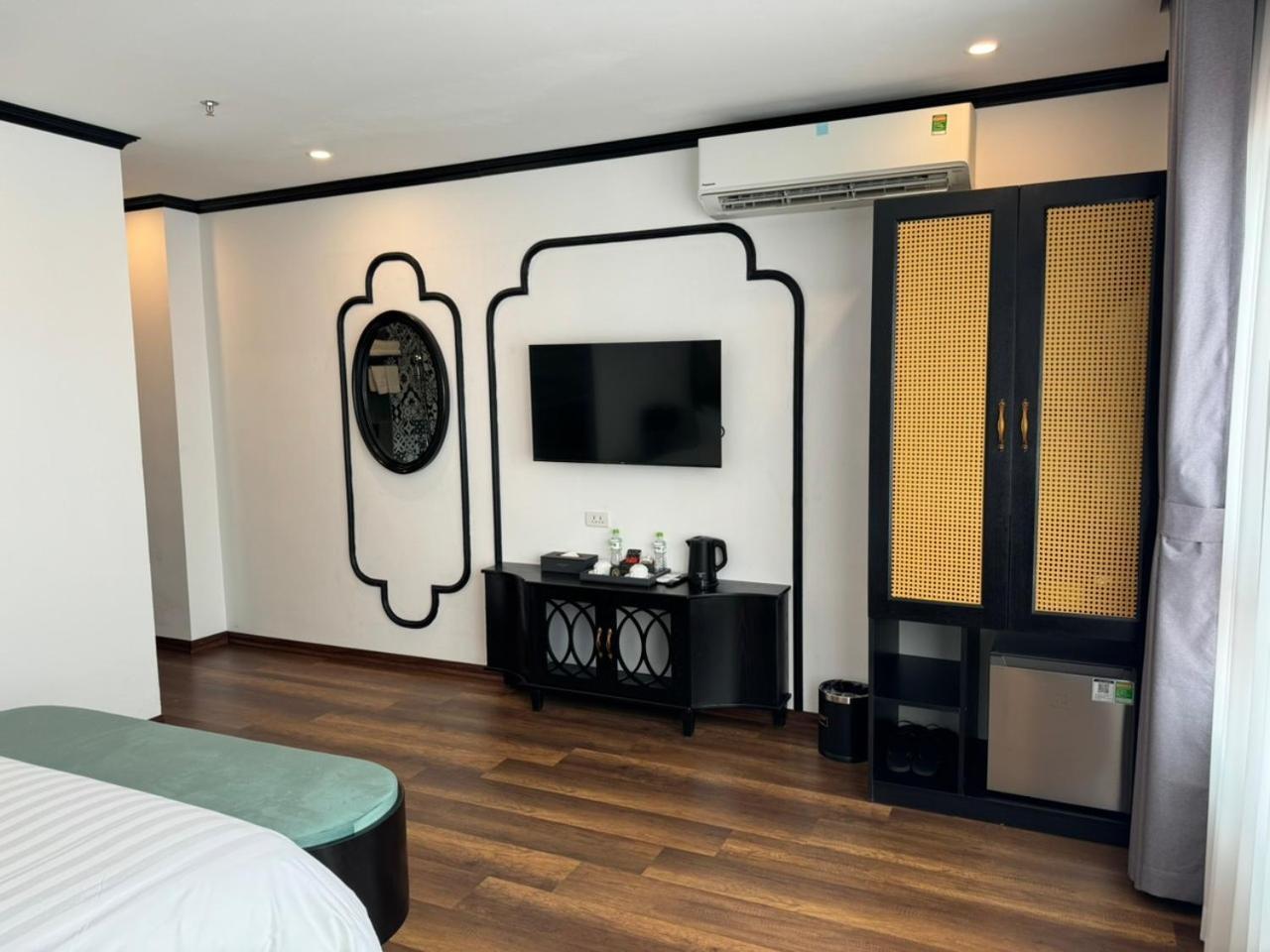 Aquarius Premium Hotel 하노이 외부 사진