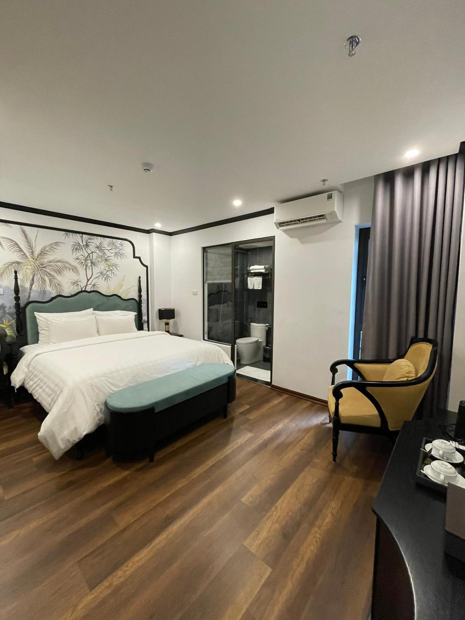 Aquarius Premium Hotel 하노이 외부 사진